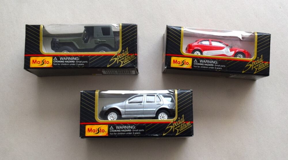vintage 3 Maisto Special Edition Cars NIB 1:43